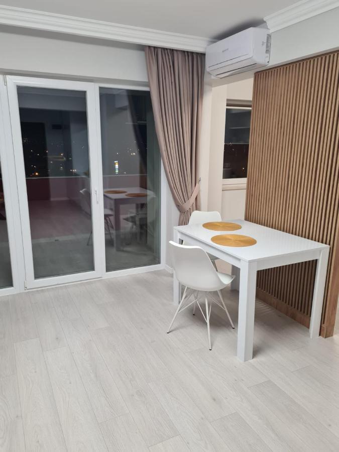 Modern Studio Oradea Exterior foto